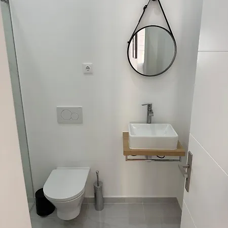 Baixa Chiado Bedrooms Pensión *