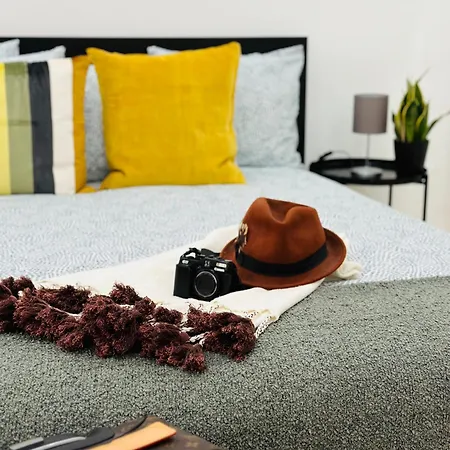 Baixa Chiado Bedrooms 리스본