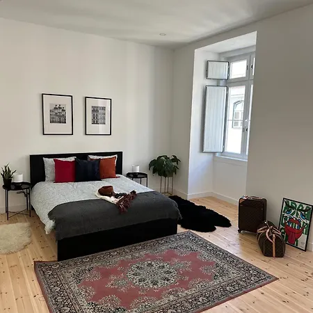 Baixa Chiado Bedrooms 3* Лиссабон