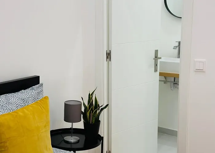 Baixa Chiado Bedrooms 3* リスボン