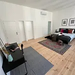 Baixa Chiado Bedrooms 招待所 Lisboa
