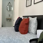 Baixa Chiado Bedrooms